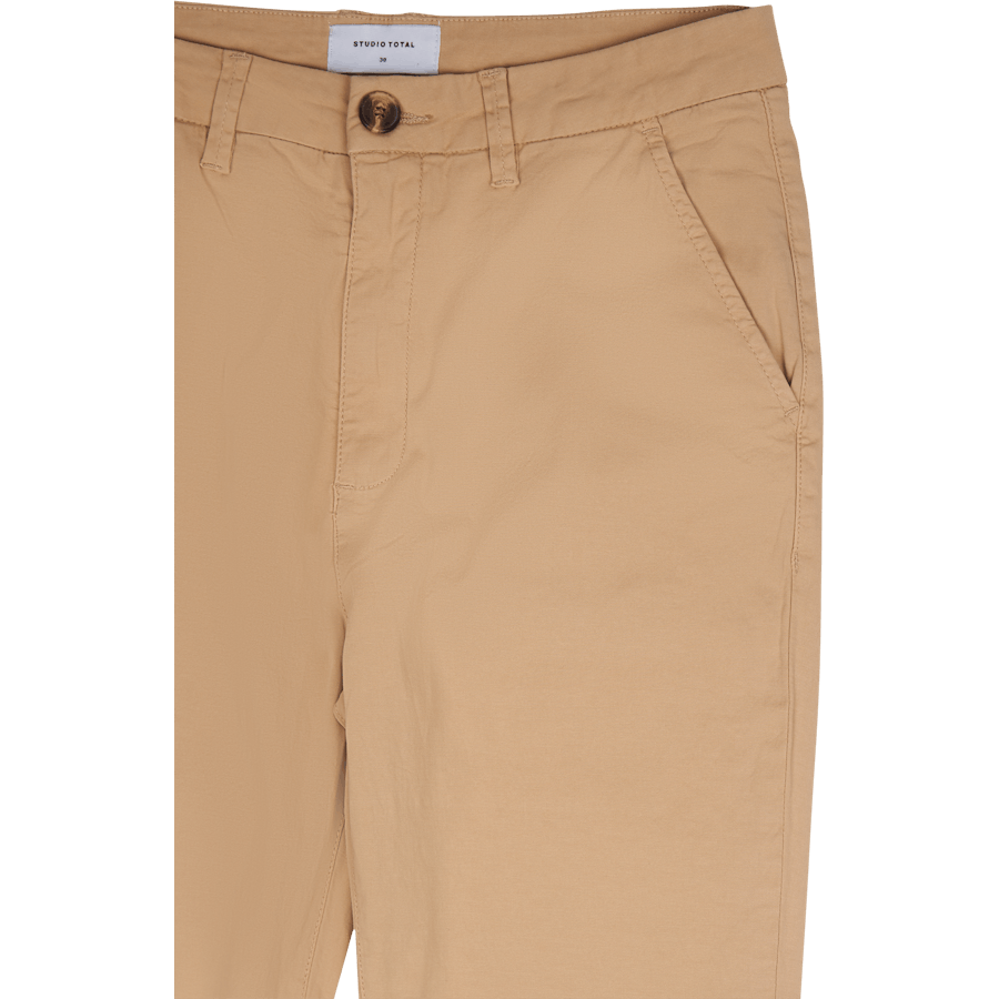 Studio Total Icon Tapered Chino