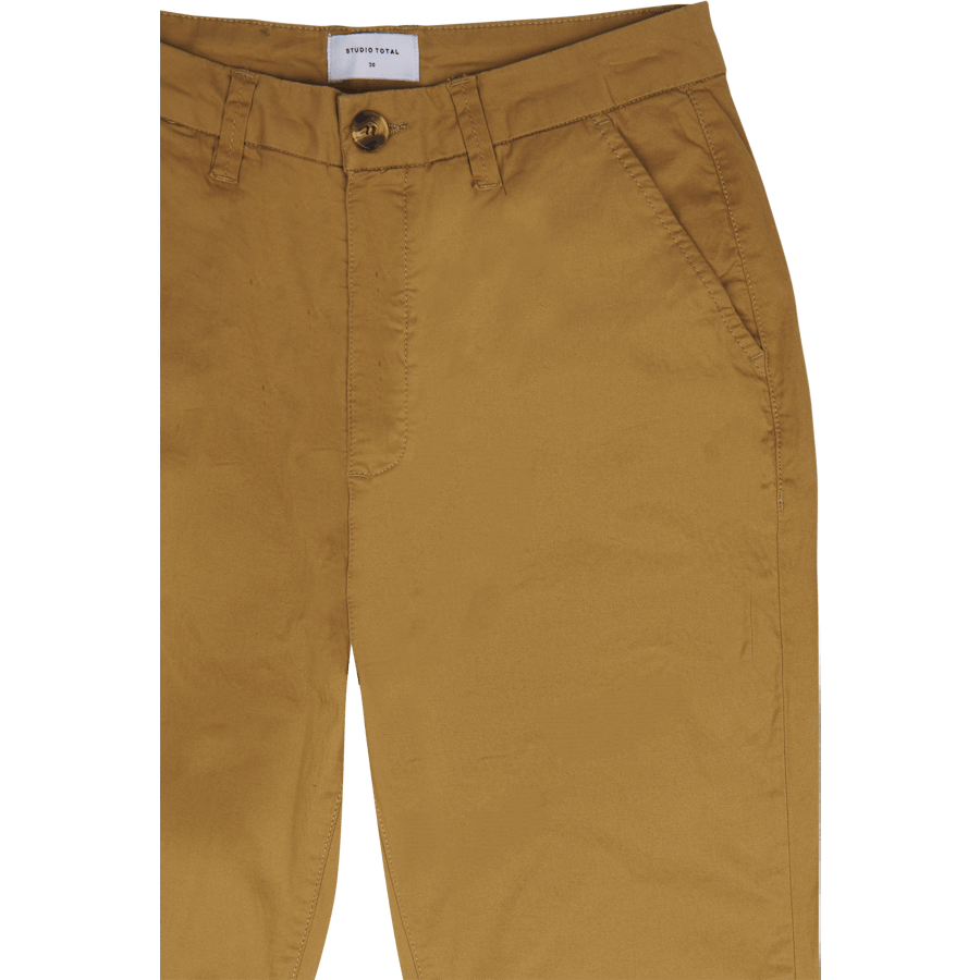 Studio Total Icon Avsmalnande Chino Lt